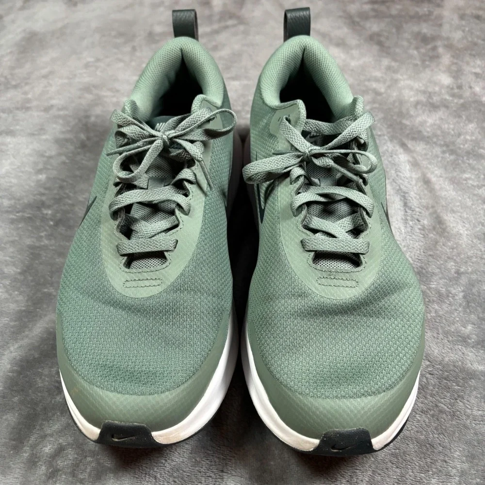 Nike motiva walking